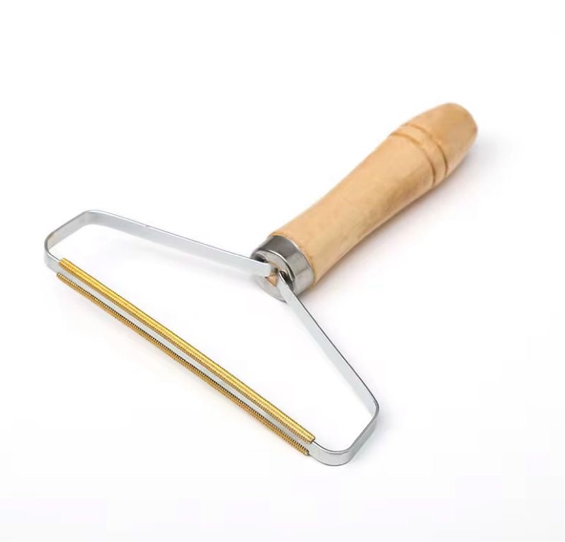 Pet hair scraper